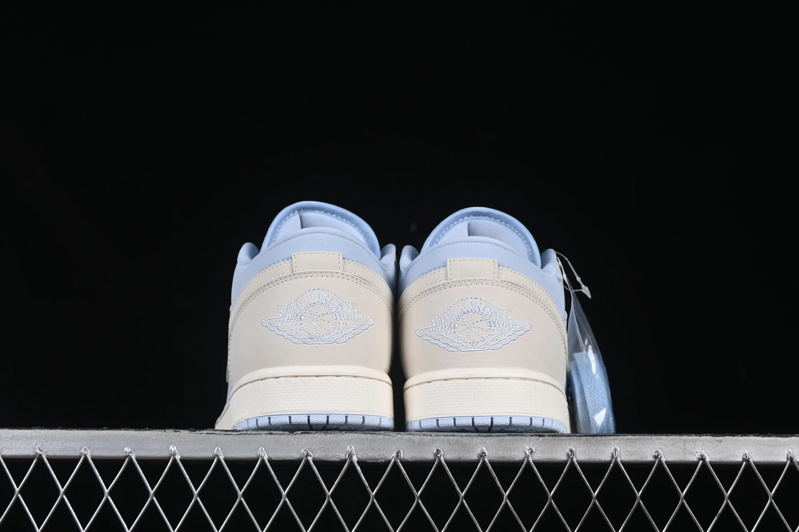 All categories Air Jordan Jordan series basketball shoes Air Jordan 1 Low Air Jordan 1 Low "Hydrogen Blue" gray blue low-top cultural and casual sneakers IB4003-407